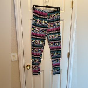 **SOLD** Colorful Geometric Leggings XL-XXL